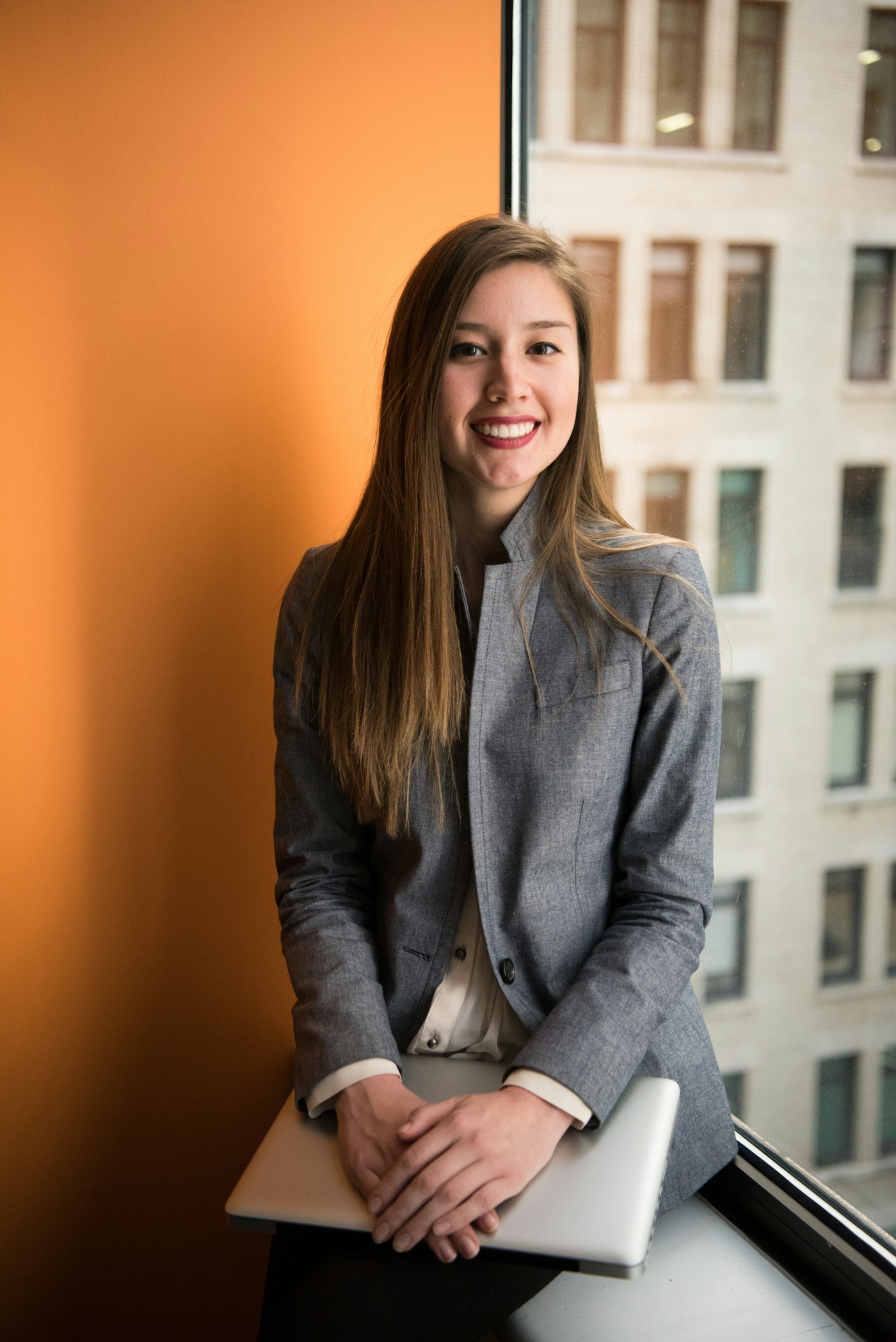 Adviser helping select the right KiwiSaver fund